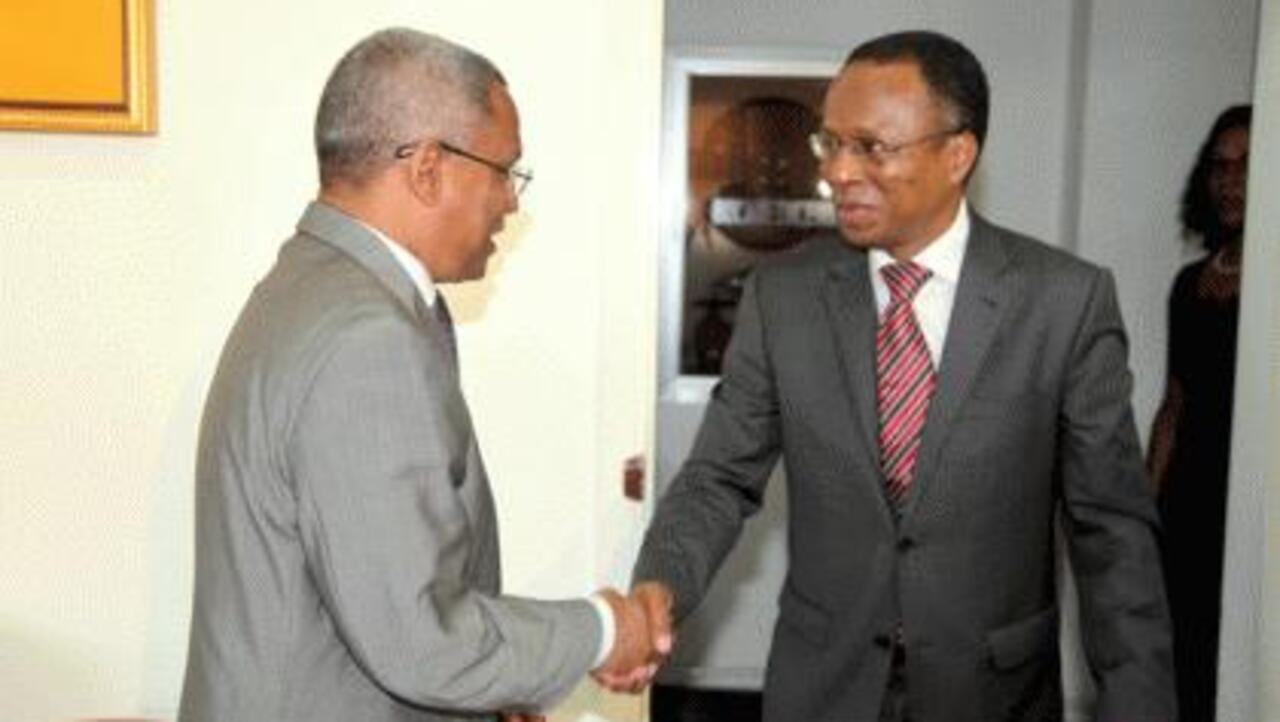 Estatuto de Cargos Políticos Divide Partidos em Cabo Verde