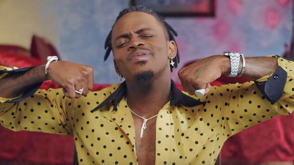 Diamond Platnumz.