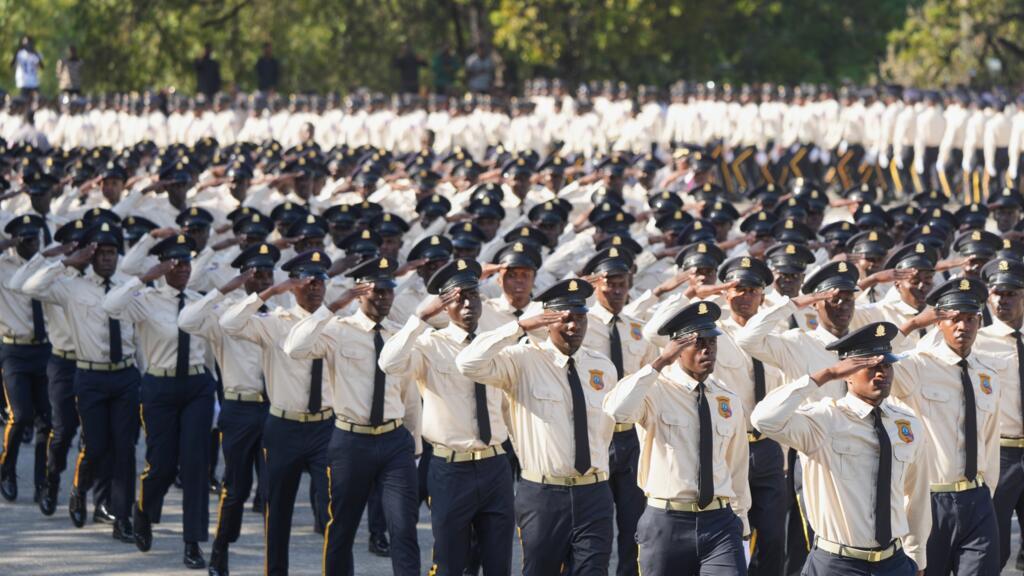 Haïti: le recrutement dans la police plébiscité par les jeunes