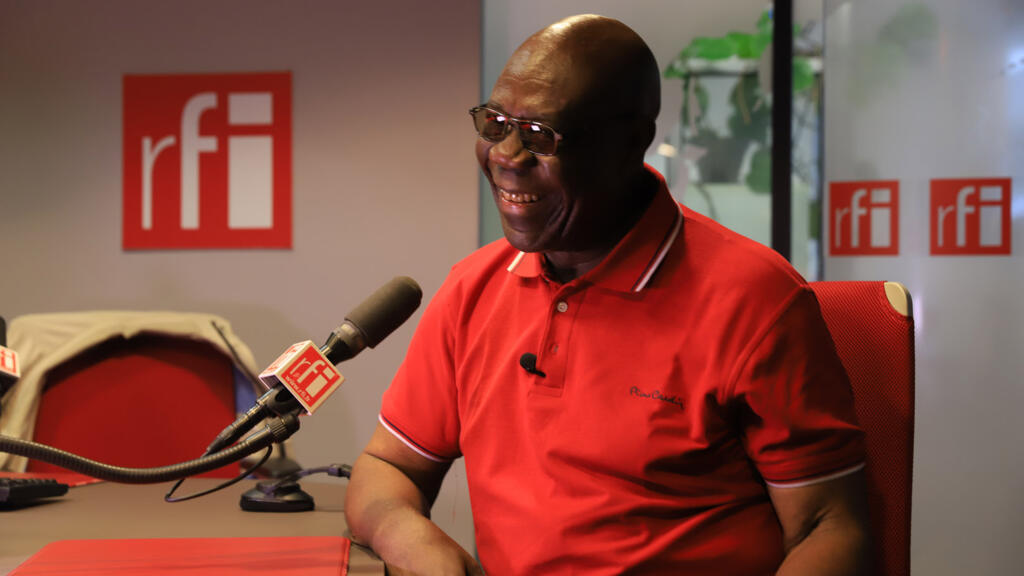Portrait de Manu Dibango à l'occasion de ses 60 ans de carrière.