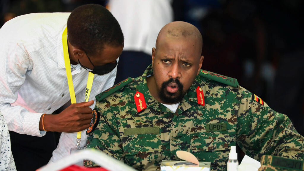 Ouganda: des propos du chef de l'armée et fils du président Museveni suscitent un tollé à Washington