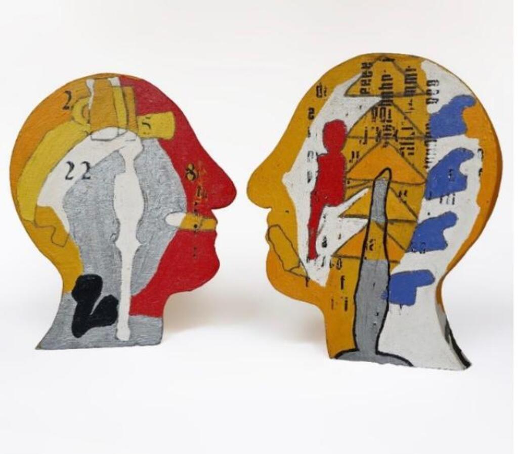 Esculturas de cabeças de ori também ficam expostas na Galeria Ricardo Fernandes de 19 de julho a 15 de setembro, em Saint-Ouen.