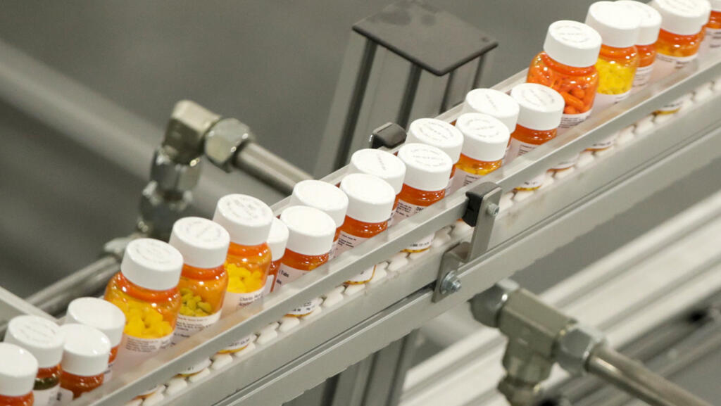 États-Unis: Washington impose une taxe de 100% sur les médicaments brevetés importés