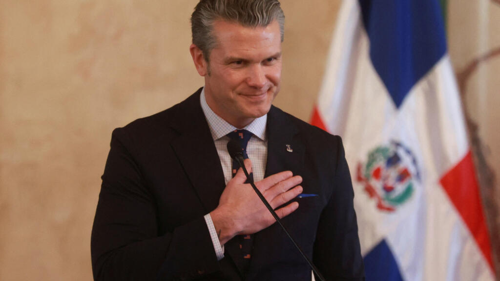 Venezuela: la Maison Blanche confirme avoir frappé à deux reprises un même bateau soupçonné de narcotrafic