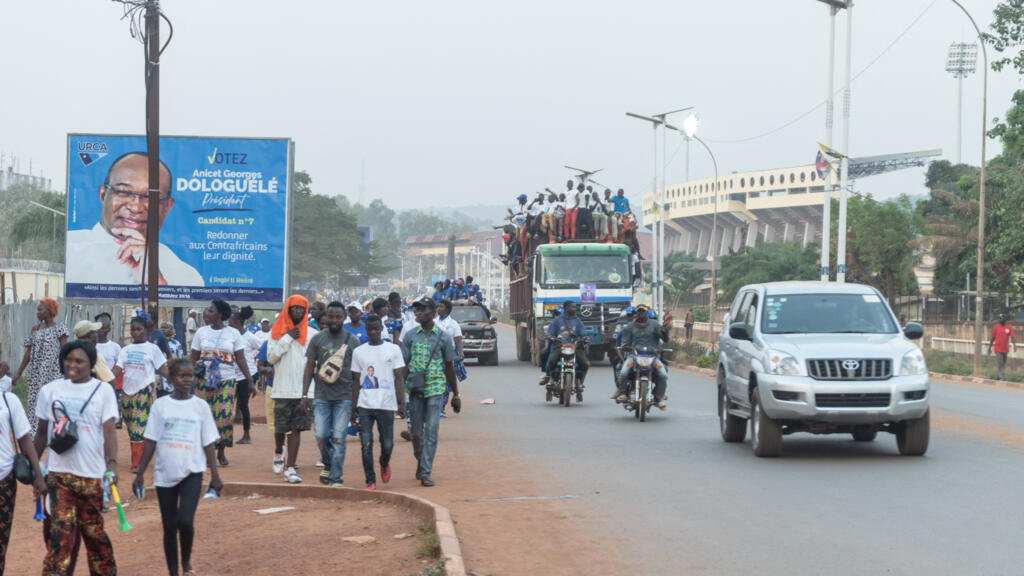 Présidentielle en Centrafrique: fin de campagne dans un climat partagé à Bangui