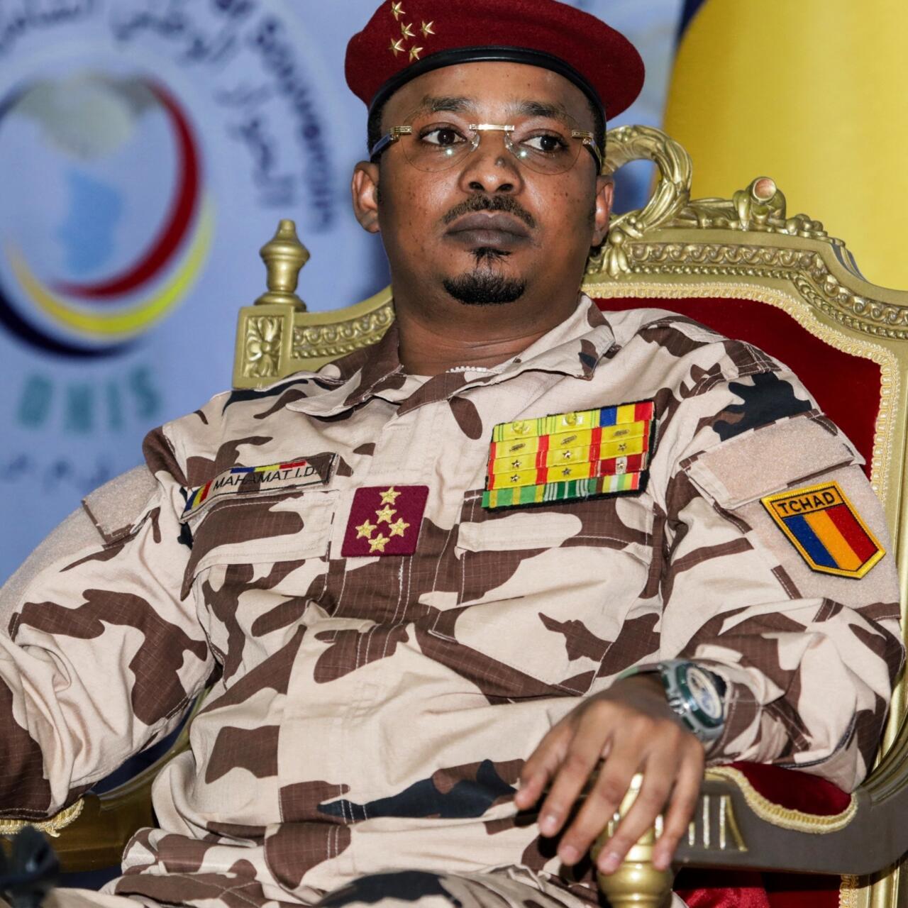 Porno kompilyatsiyasida minatli ochiq va xunuk jinsiy aloqa