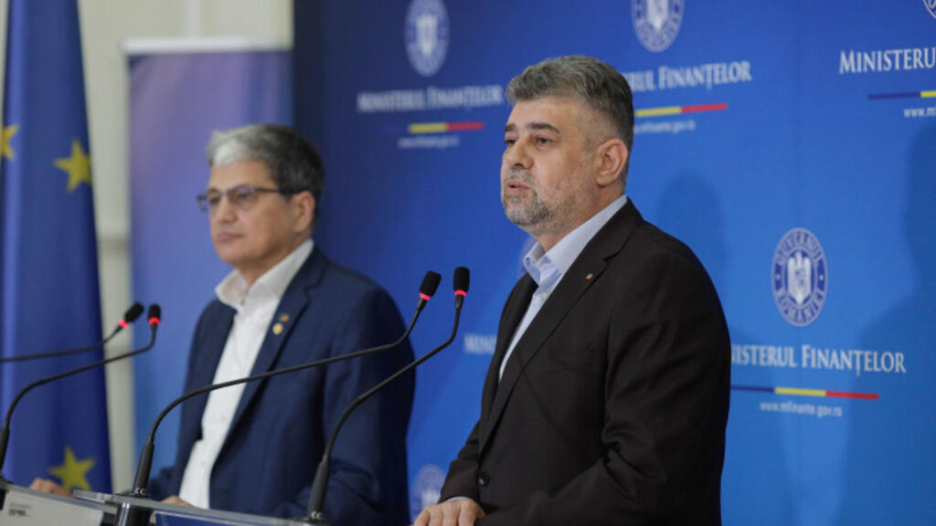 Premierul Marcel Ciolacu și ministrul Finanțelor Marcel Boloș în conferință de presă