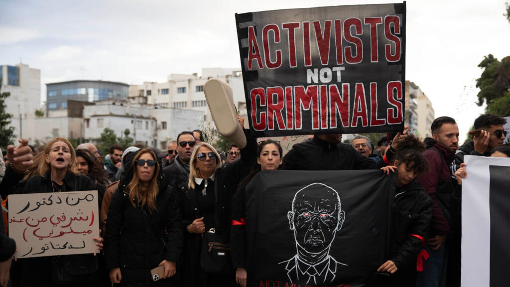 Tunisie: le président Saïed convoque l'ambassadeur de l'UE, qui a rencontré le syndicat UGTT