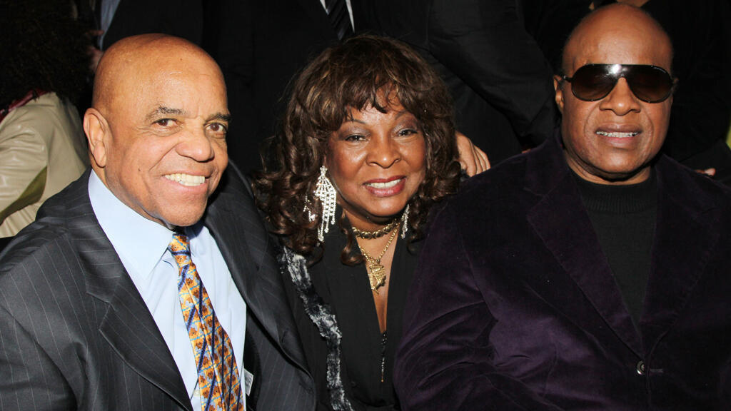 Le producteur Berry Gordy, Martha Reeves et Stevie Wonder assistent à "Motown: The Musical", le 5 avril 2013, à New York