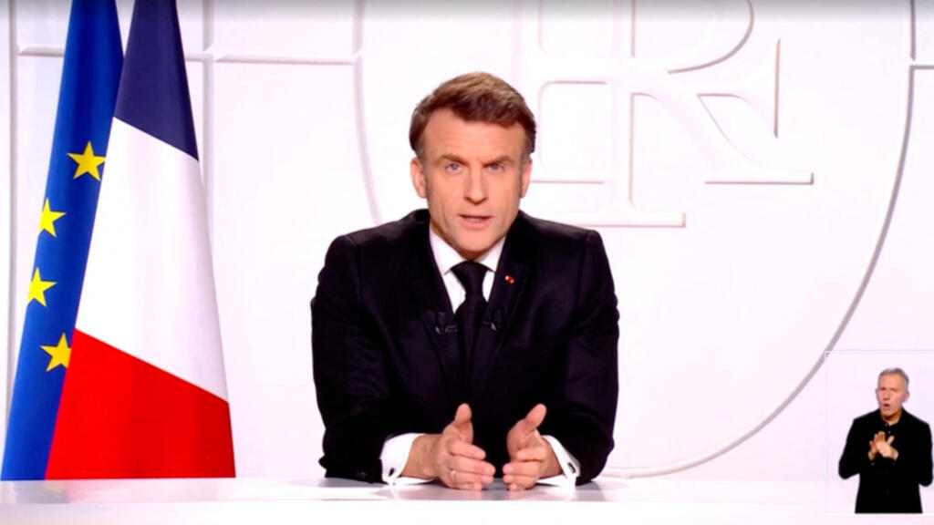 Le président français Emmanuel Macron s'adresse à la nation, à Paris, en France, le 5 mars 2025, dans cette capture d'écran tirée d'une vidéo.