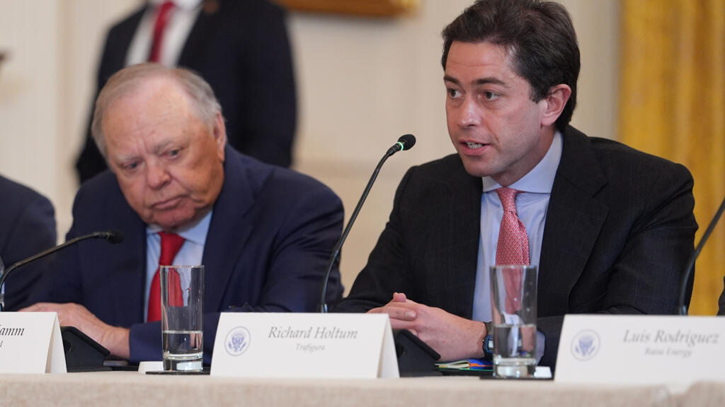 Deux entreprises suisses prêtes à aider Donald Trump à écouler le pétrole vénézuélien