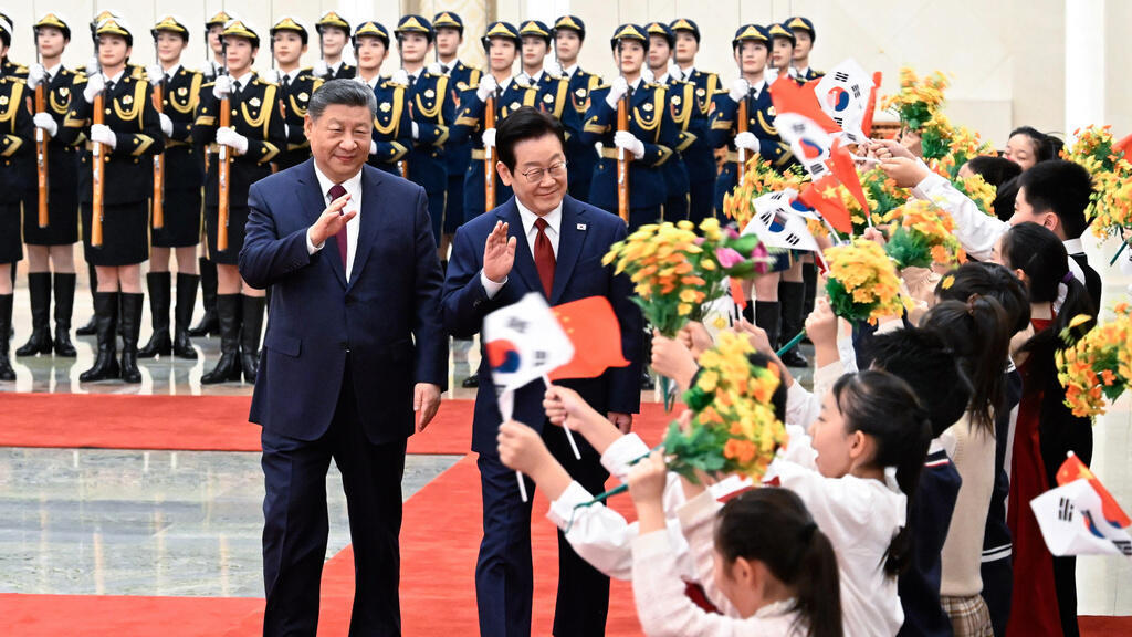 En visite en Chine, le président sud-coréen amorce un timide réchauffement des relations Pékin-Séoul