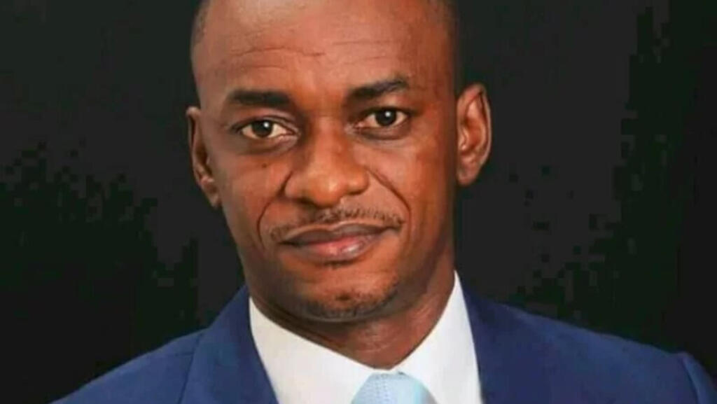 Cabral Libii est le candidat du Parti camerounais pour la réconciliation nationale à la présidentielle du 12 octobre 2025.