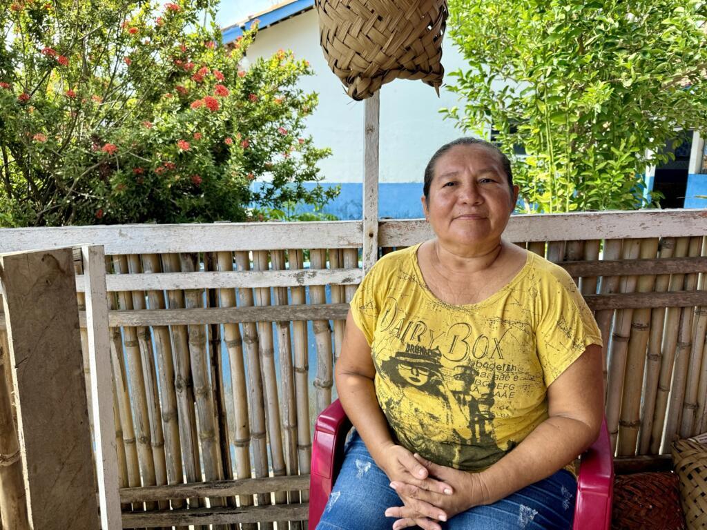 Lucileide Borges, quase perdeu a casa na última erosão na Vila dos Pesqueiros. "Tinha uma ilha por trás, de mangues, e hoje a gente não tem mais. A praia nunca vai voltar como era antes", diz.