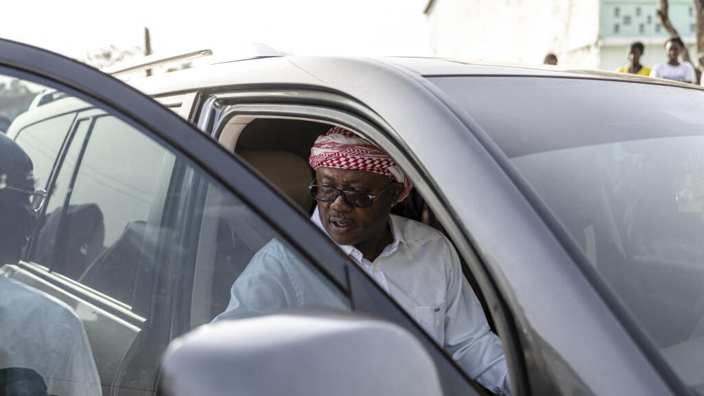 Guinée-Bissau: arrivée de l'ex-chef président Embaló à Brazzaville, après une étape au Sénégal