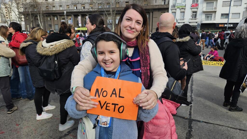 Jéssica e Ian festejam derrubada parcial do veto de Milei
