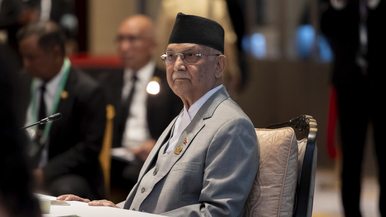 Népal: le Premier ministre KP Sharma Oli annonce sa démission après des manifestations meurtrières