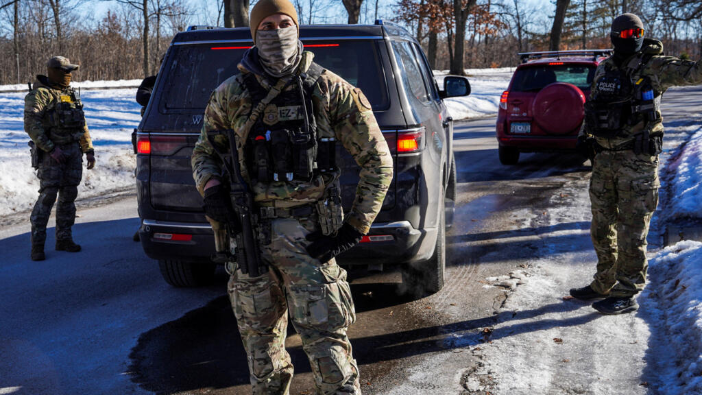 États-Unis: à Minneapolis, l'ICE poursuit ses arrestations alors que Trump tente de calmer le jeu