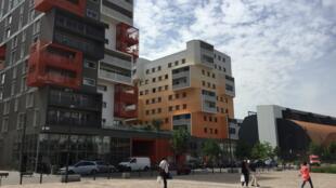 Quand Les Mots Font Aussi Mal Que Les Coups Violences Verbales Quelles Blessures Sur L Enfant Rediffusion 7 Milliards De Voisins