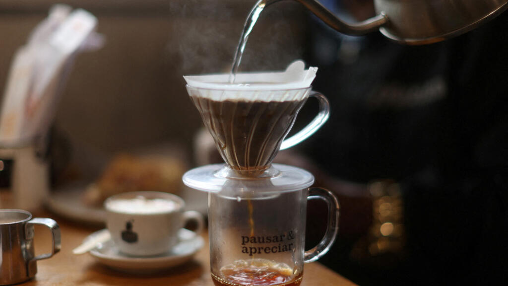 Com a tarifa de 50% para produtos brasileiros, o preço do café deve ficar ainda mais caro para o consumidor americano. Foto de ilustração no Rio de Janeiro, em 10/7/25.