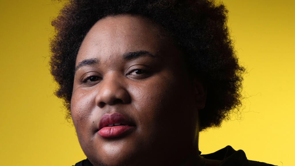 «Être ou ne pas être», questionnement au coeur du livre de la primo-romancière Sephora Pondi