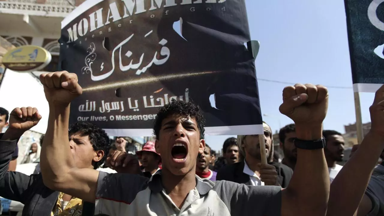 French Muslims Call For Calm Over Anti Islam Film Protests