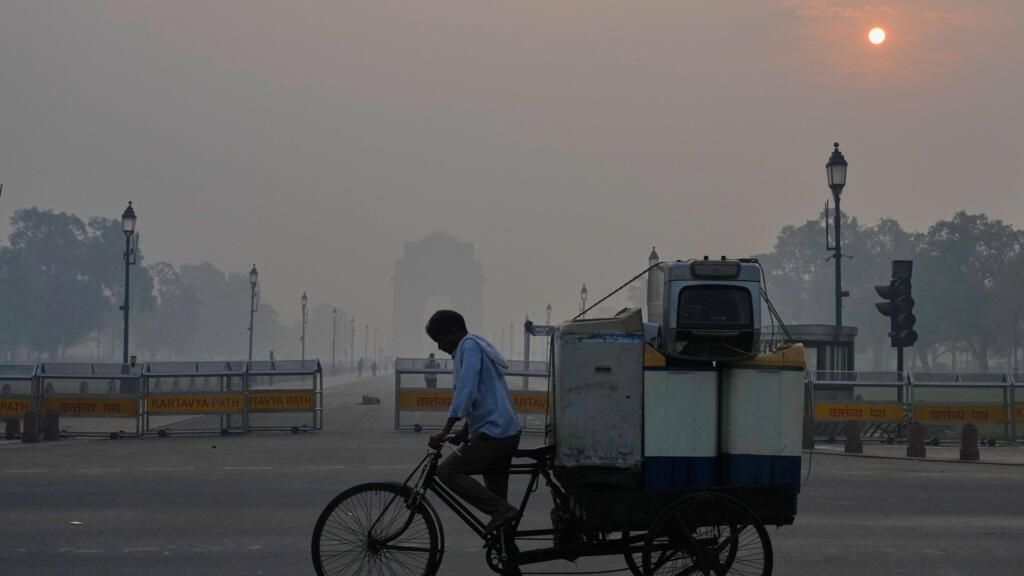 Inde: après la fête de Diwali, la pollution de la capitale New Delhi atteint des niveaux critiques
