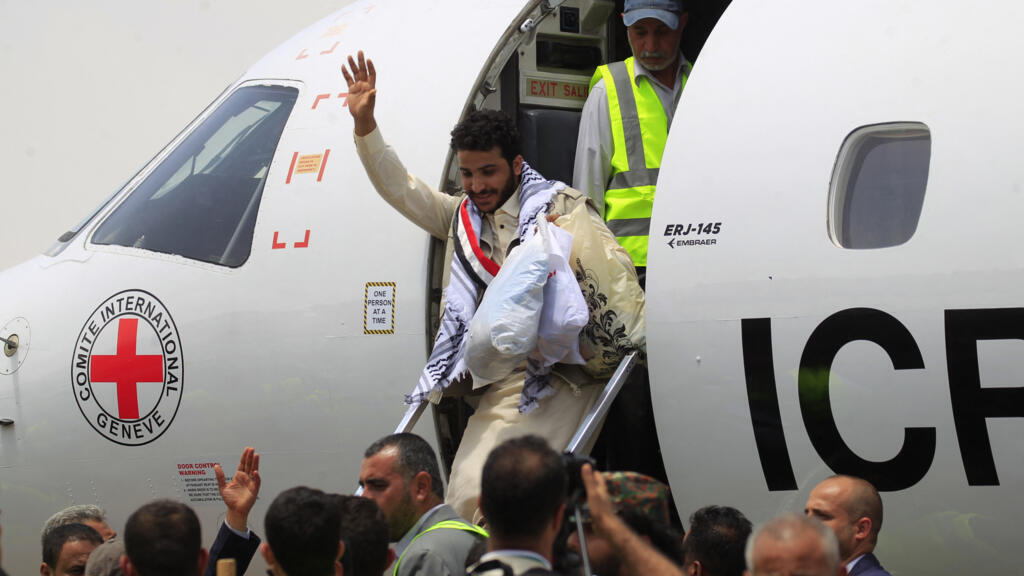 Yémen: les houthis et le gouvernement annoncent un échange de milliers de prisonniers