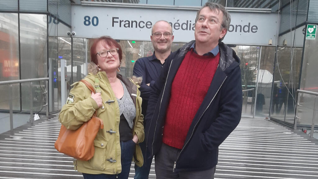 Laurence Scialom et Denis Cogneau autour de Bruno Faure.
