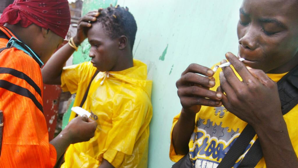 Au Liberia, la consommation de stupéfiants a explosé, notamment chez les jeunes.