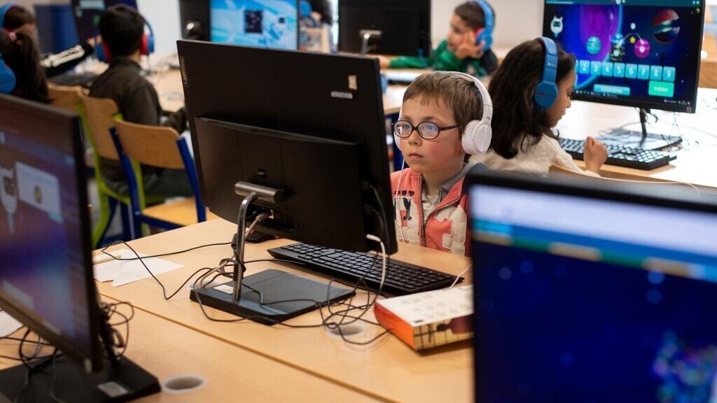 L'intelligence artificielle dans l'enseignement: seuls 20% des enseignants l'utilisent