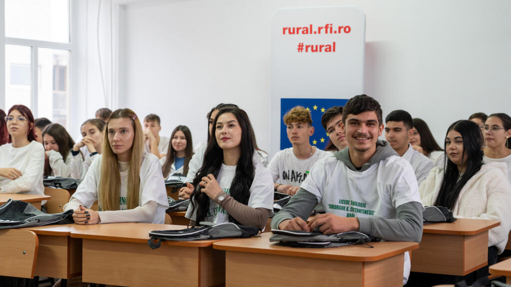 Elevi ai Liceului Tehnologic „Gheorghe K. Constantinescu” din Brăila