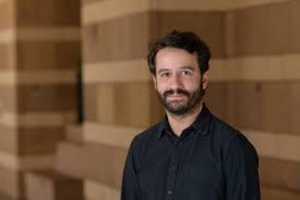 brasileiro Rodrigo Brum, professor de cinema