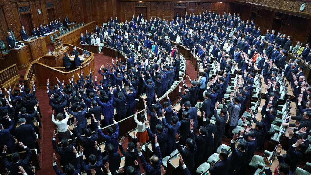 日本众议院选举 各党争相拿外国人说事