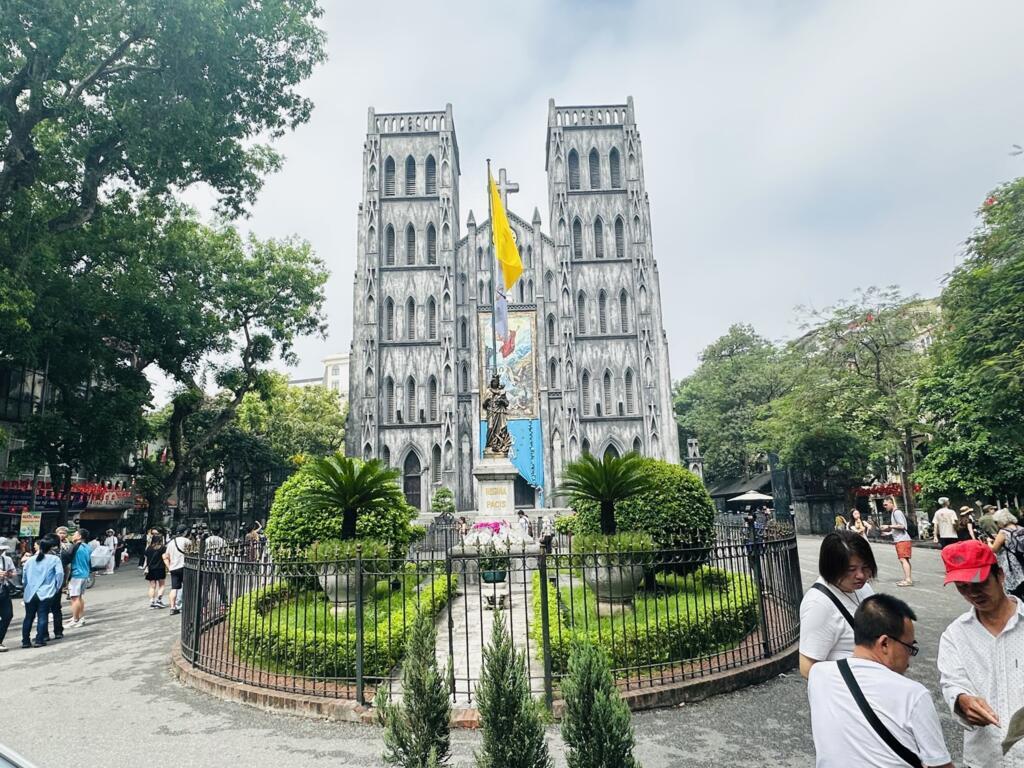Nhà thờ lớn, Hà Nội, Vịệt Nam, ngày 27/05/2025.
