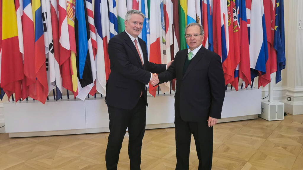 Mathias Cormann, secretário-geral da OCDE, recebeu em Paris o ministro da Economia Paulo Guedes, na segunda-feira (28).