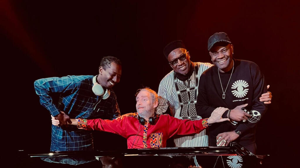 Kaabi Kouyaté, Jean-Philippe Rykiel, Chérif Soumano et Youssouf Diabaté à RFI.