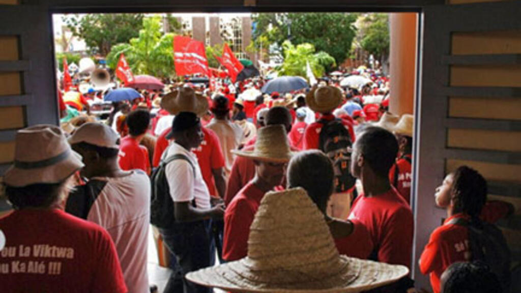 En 2009 déjà, des manifestants protestaient à Fort-de-France contre la vie chère. 