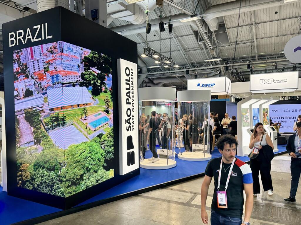 Startups brasileiras se uniram a grandes empresas e startups francesas e globais no maior evento do setor na Europa, na 9ª edição do salão Vivatech que teve início em Paris nesta quarta-feira (11).