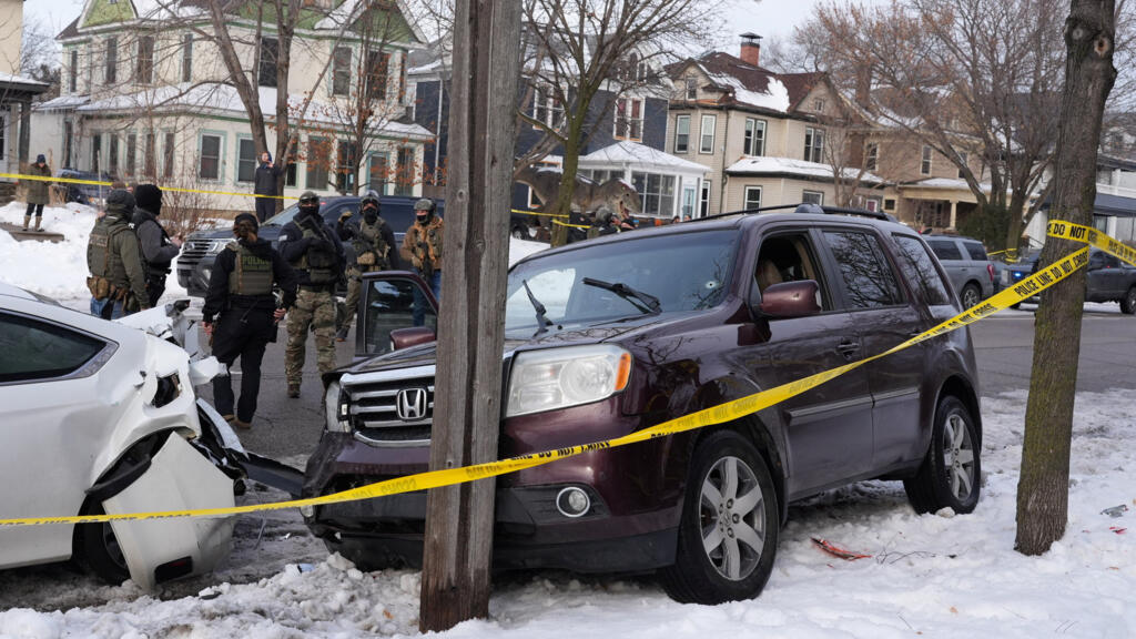 Aux États-Unis, un policier de l'immigration tue une femme lors d'une opération