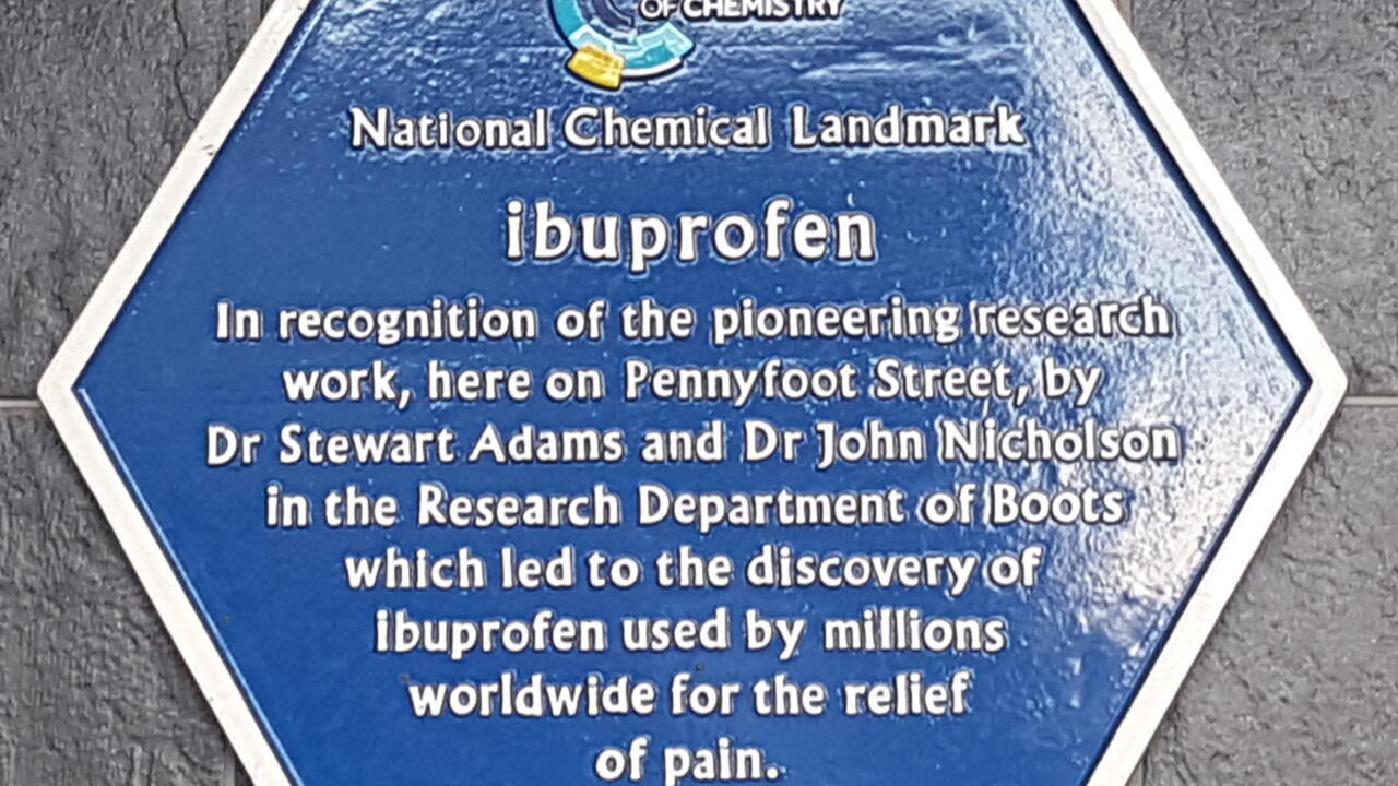 Chemist who invented ibuprofen to cure his own hangover dies