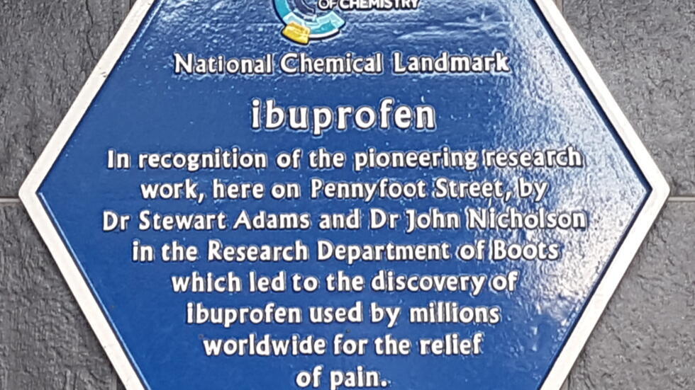 Chemist who invented ibuprofen to cure his own hangover dies