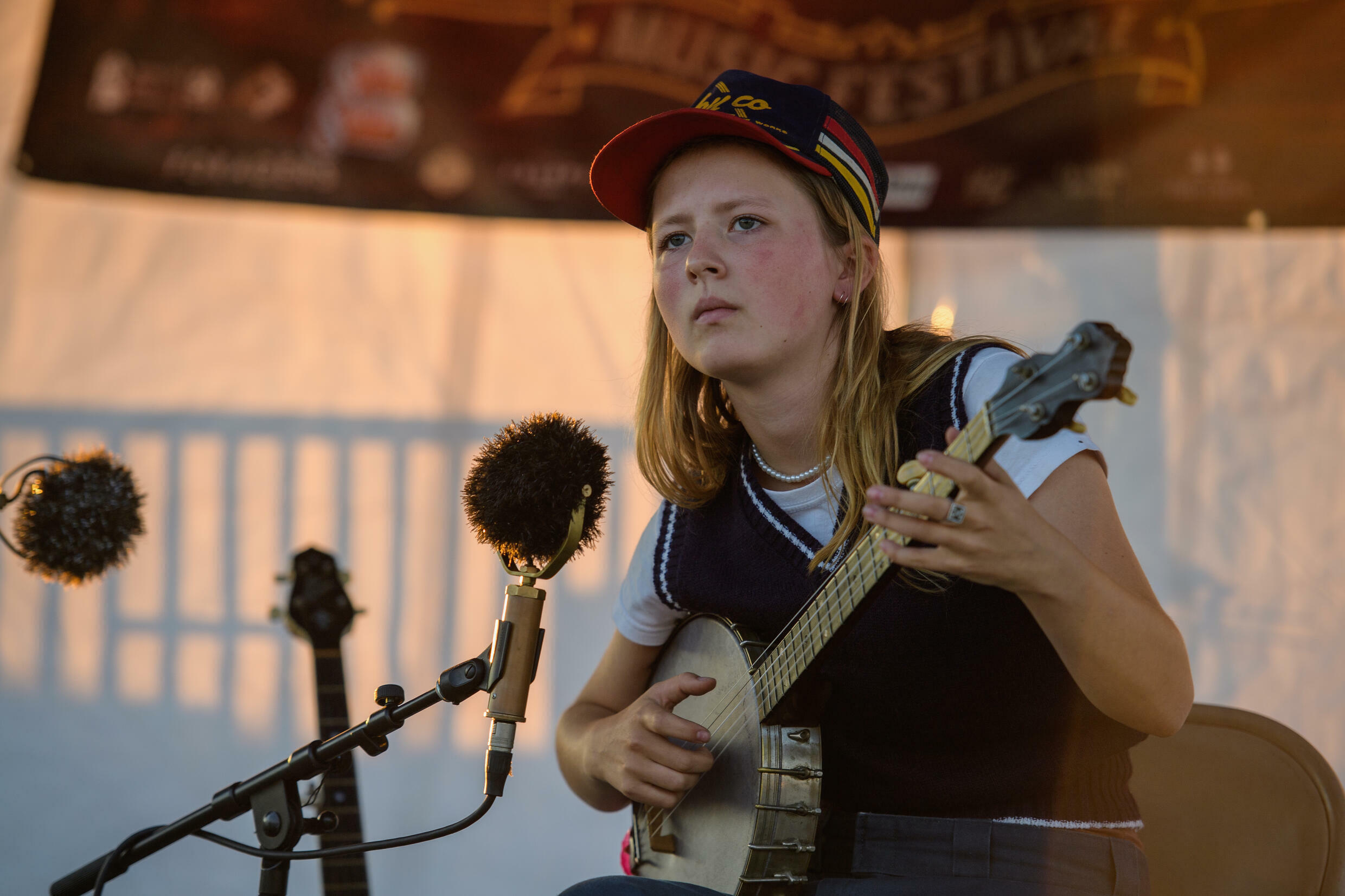 Nora Brown, the banjo prodigy singing tales of Appalachia RFI