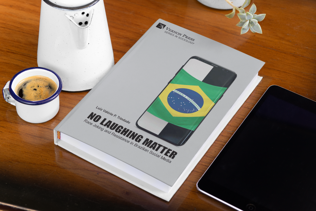 Capa do Livro No Laughing Matter