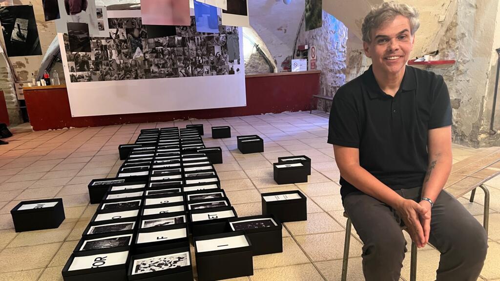 Flávio Edreira expões "I forget to remember" em Arles, na França.
