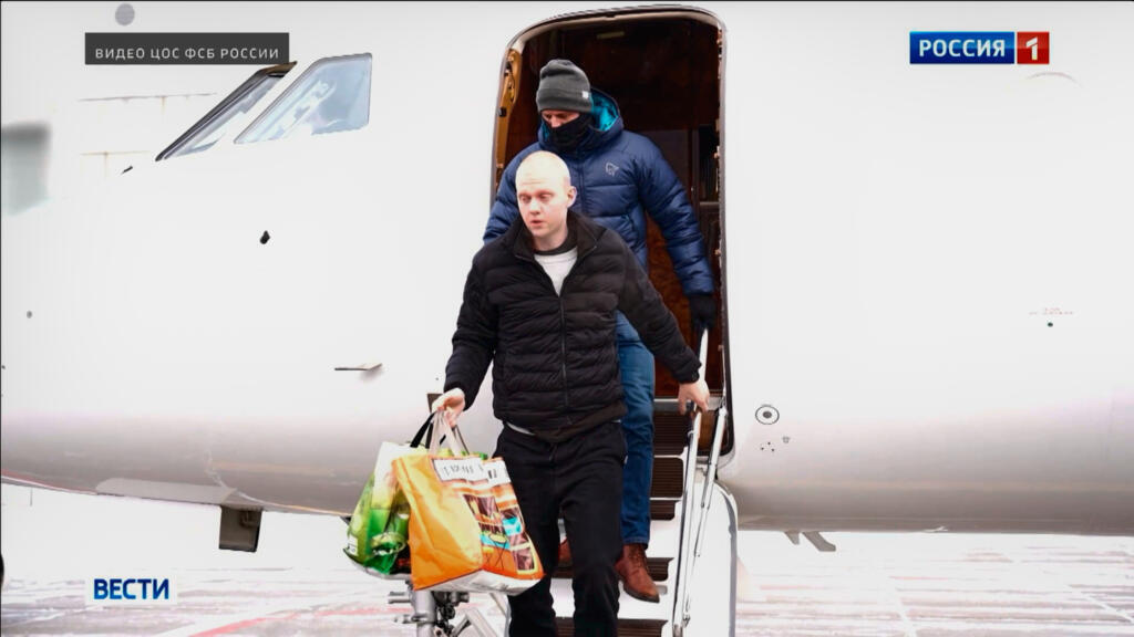 Qui est Daniil Kasatkin, le basketteur russe libéré par la France contre le chercheur Laurent Vinatier?