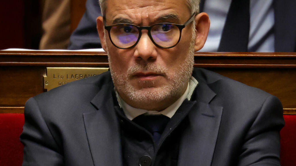 Le Parti socialiste, acteur clé dans les discussions budgétaires, divisé en son sein