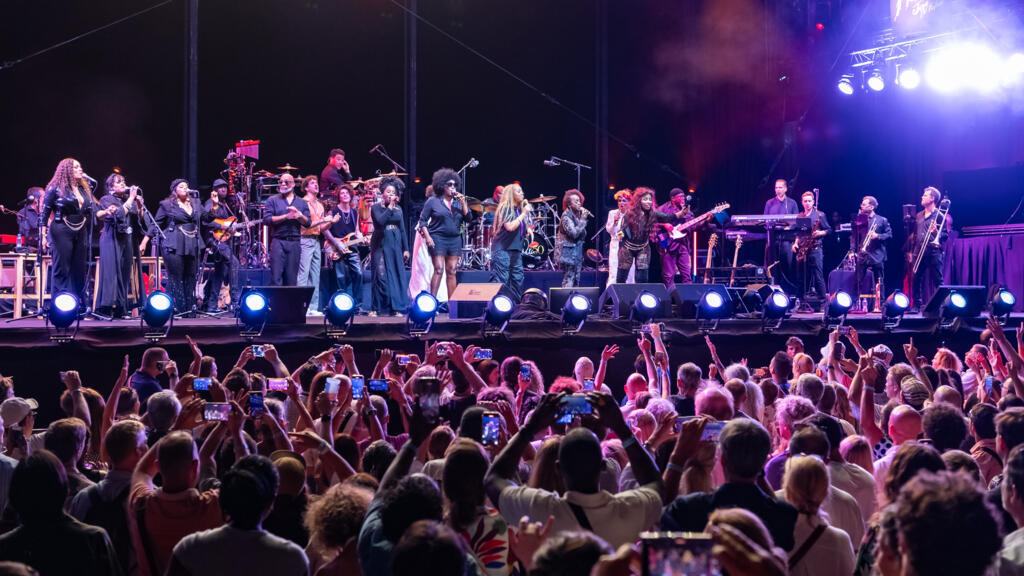 Chaka Khan a convié tous ses amis !