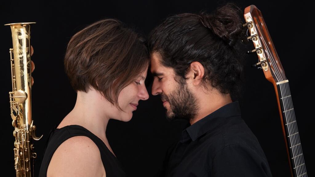 O Duo in Uno é formado pela saxofonista italiana Giulia Tamanini e do violonista brasileiro José Ferreira.