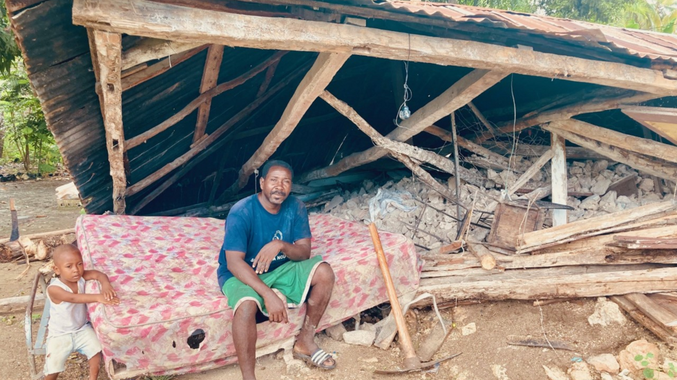 Séisme en Haïti «Si je ne tiens pas bon, les miens risquent de mourir»